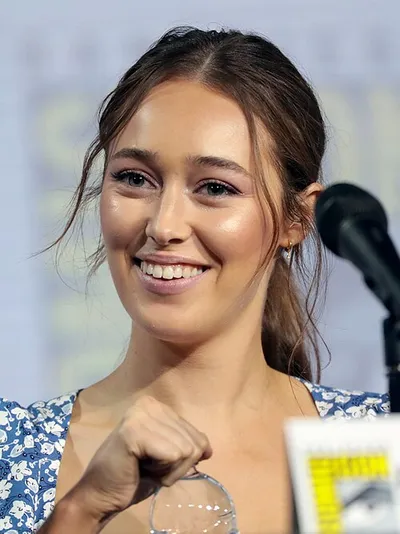Portrait of Alycia Debnam-Carey