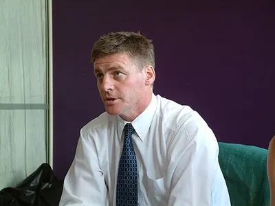 Portrait of Bill English