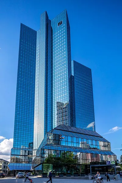 Portrait of Deutsche Bank