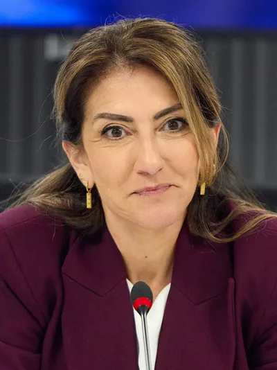 Portrait of Dilan Yeşilgöz-Zegerius