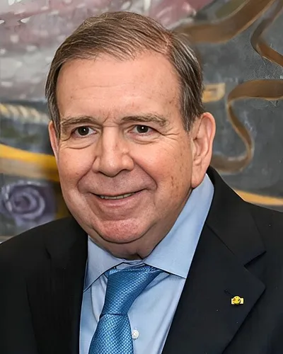 Portrait of Edmundo GonzĂĄlez