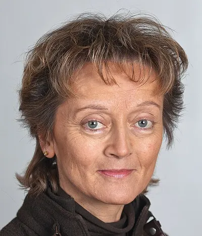 Portrait of Eveline Widmer-Schlumpf