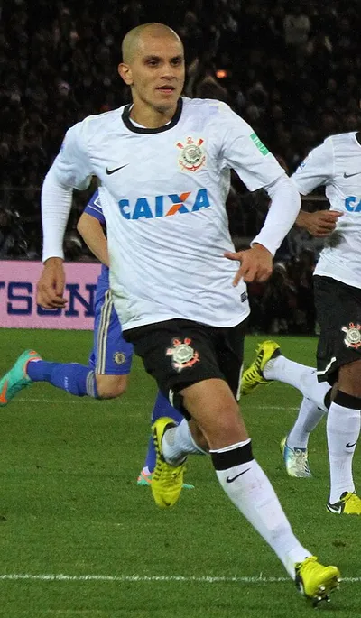 Portrait of Fábio Santos