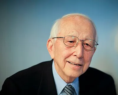 Portrait of Fumihiko Maki