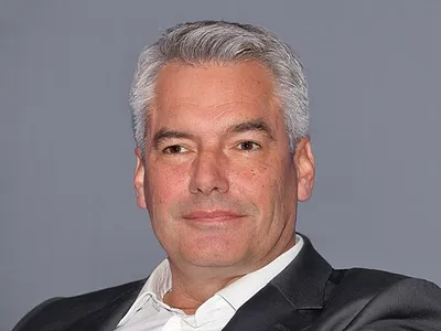 Portrait of Karl Nehammer