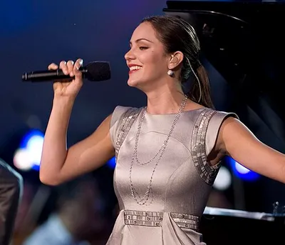 Portrait of Katharine McPhee