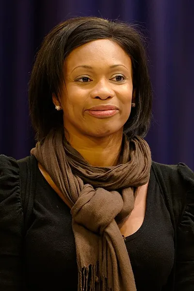 Portrait of Laura Flessel-Colovic