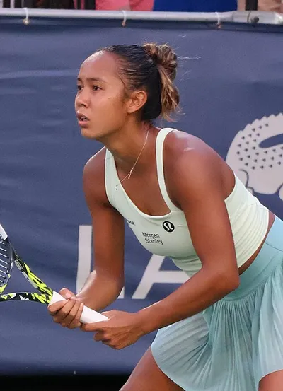 Portrait of Leylah Fernandez