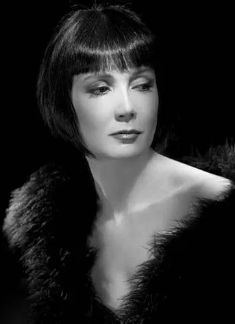 Portrait of Sabine Azéma