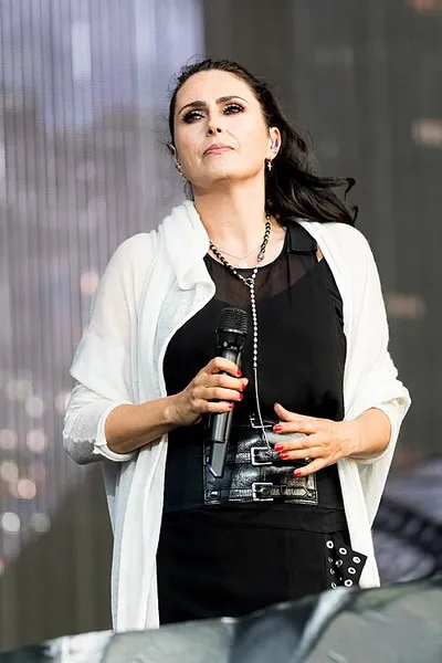 Portrait of Sharon den Adel