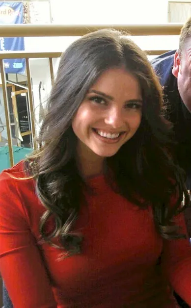 Portrait of Shelley Hennig