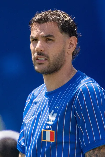 Portrait of Théo Hernandez