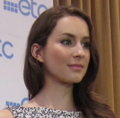 Portrait of Troian Bellisario